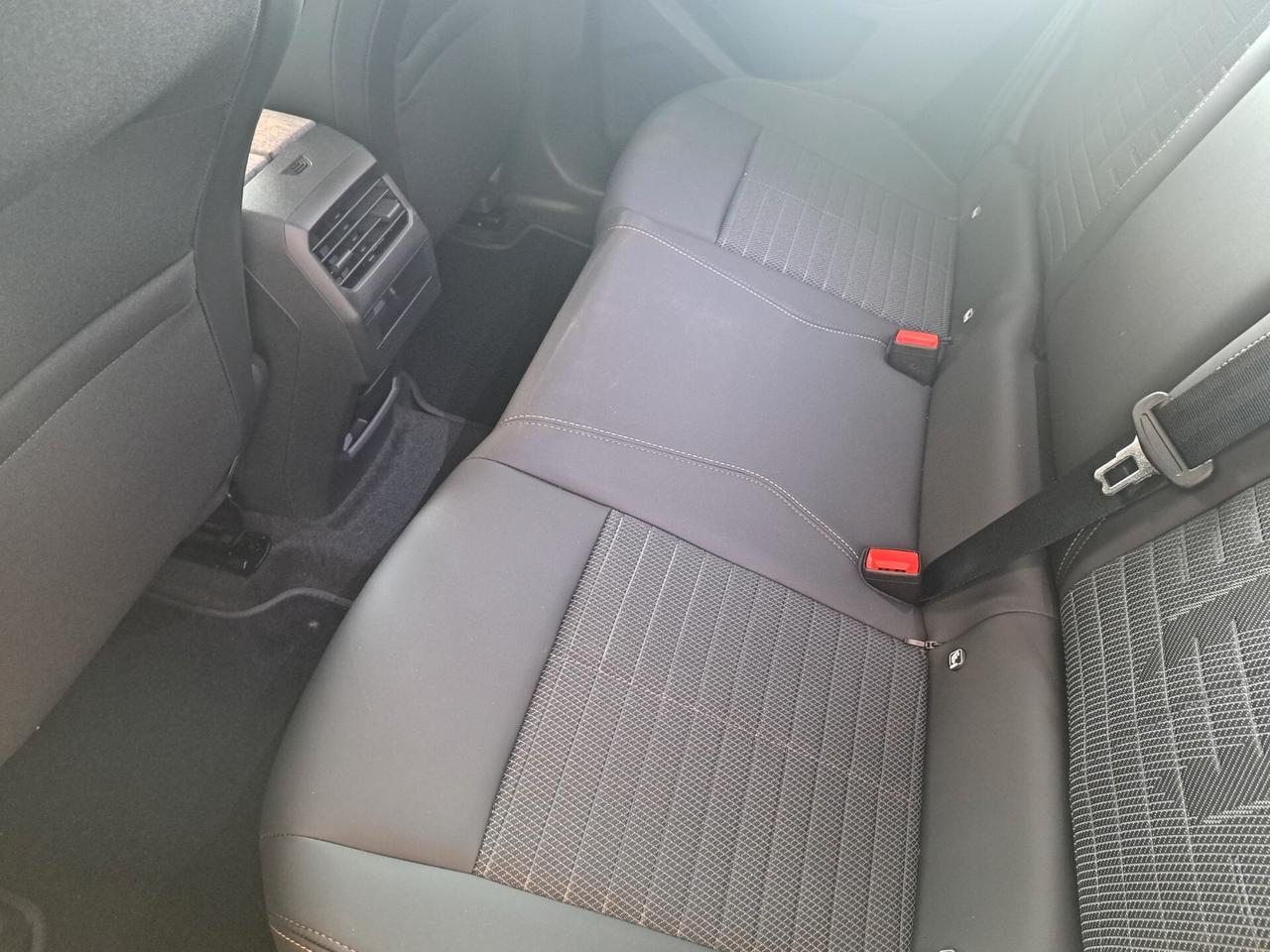 Peugeot 3008 HYBRID KM/0 NESSUN OBBLIGO FINANZIARIO !!