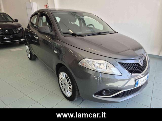 LANCIA Ypsilon 1.2 69 CV 5 porte Gold