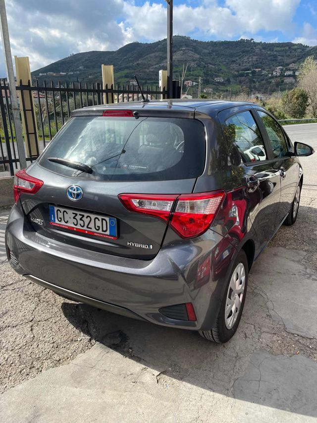 TOYOTA Yaris 1.0 5 porte Business