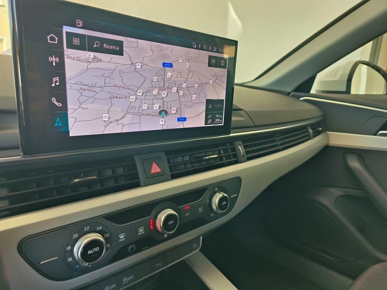 Audi A4 Avant 30 TDI/136 CV S tronic Business