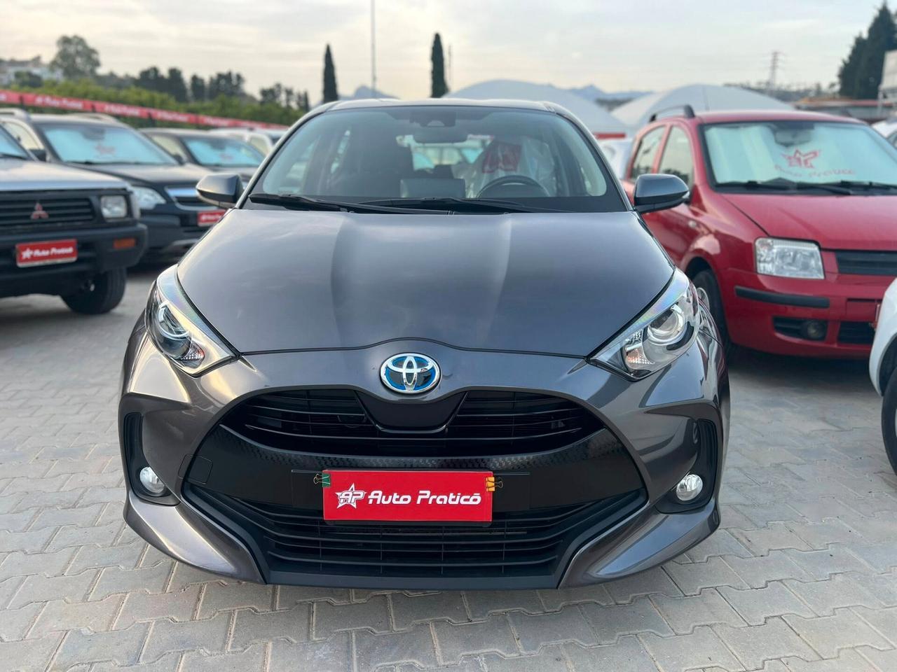 Toyota Yaris 1.5 Hybrid 5 porte Lounge