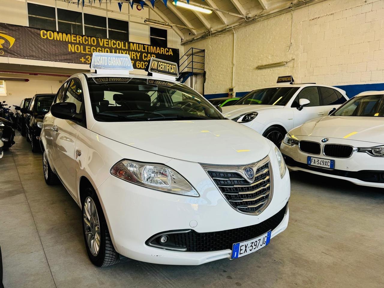 Lancia Ypsilon 0.9 TwinAir 85 CV 5 porte S&S DFN Platinum