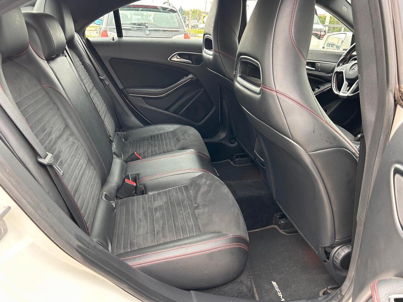 Mercedes-benz CLA 200 CDI 4Matic Automatic Premium AMG
