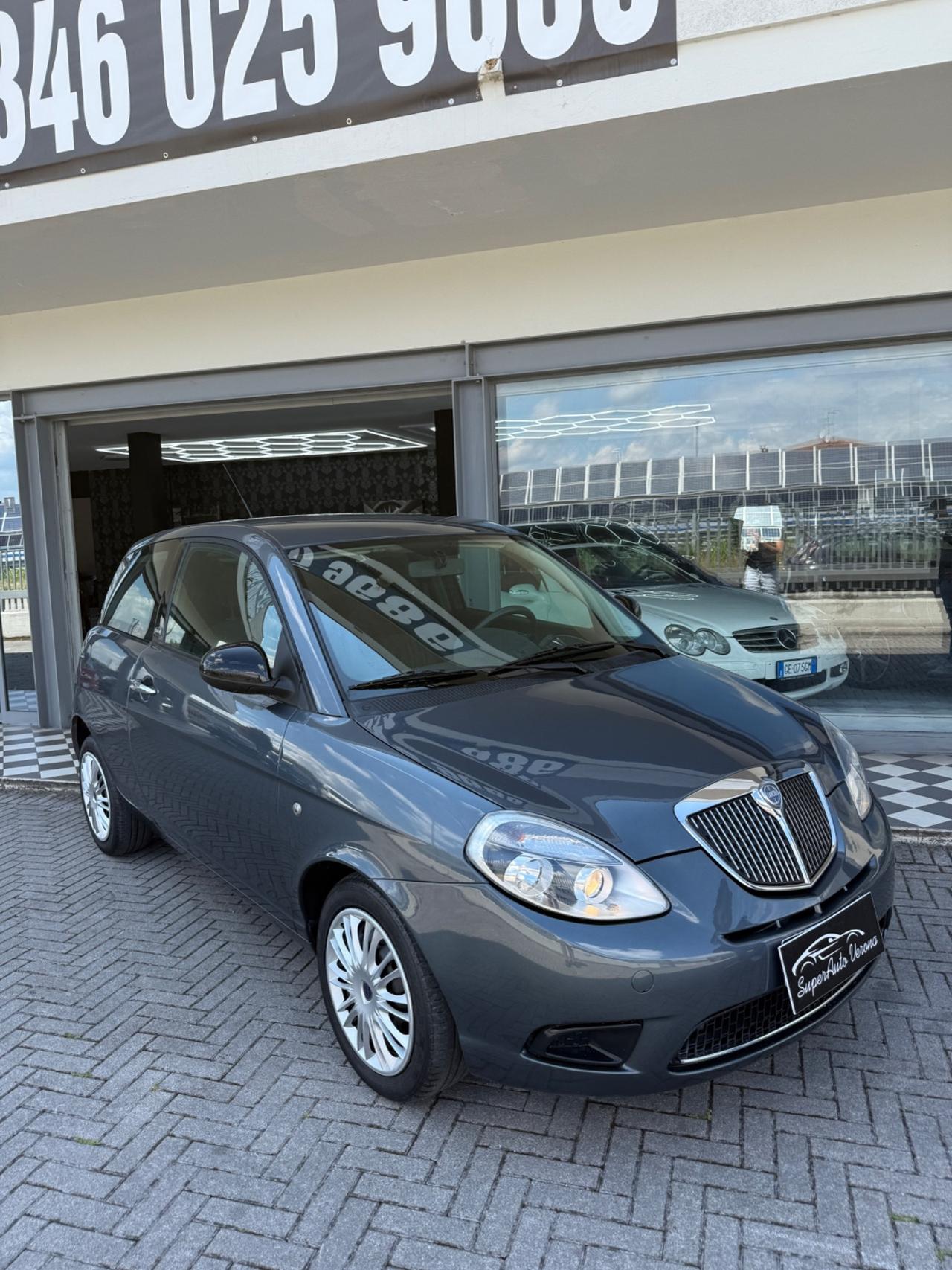 Lancia Ypsilon 1.2 69 CV Elle