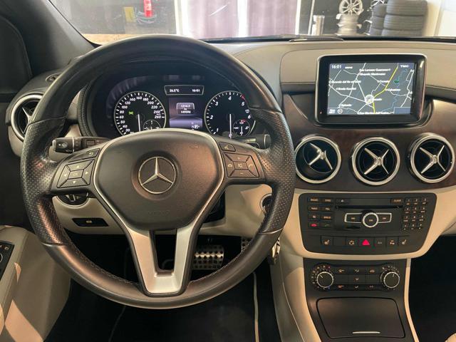 MERCEDES-BENZ B 200 CDI Automatic Premium*tetto/navi/pdc/