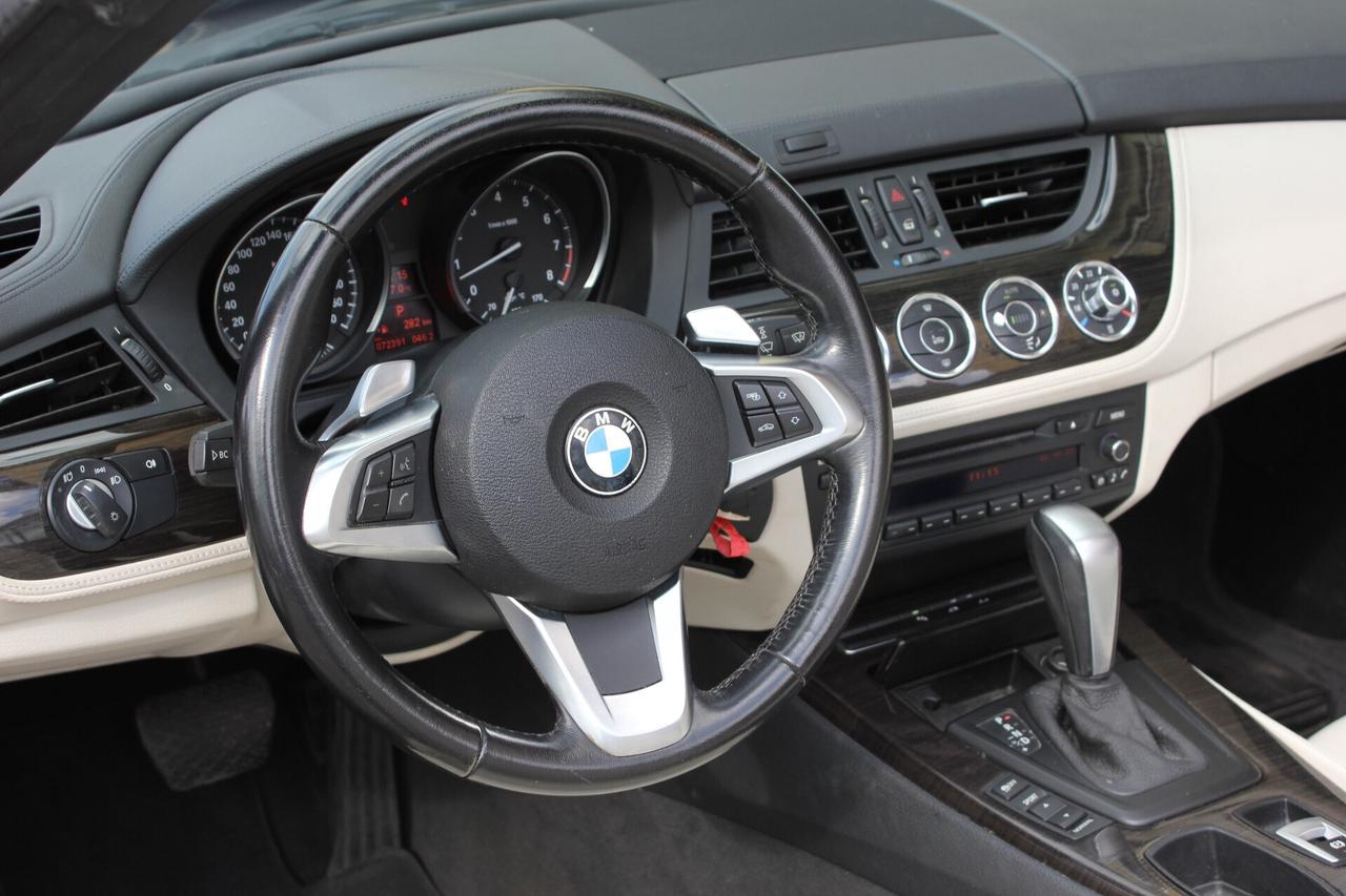 Bmw Z4 sDrive23i INTERNI IN PELLE BIANCA - SENSORI