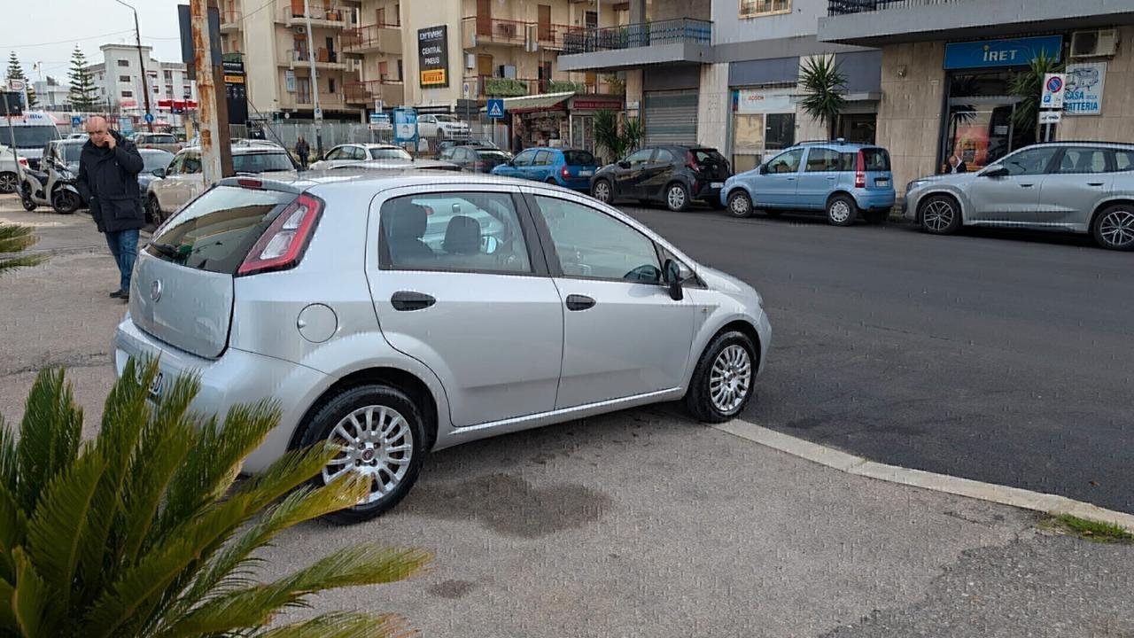 Fiat Grande Punto Evo Punto Evo 1.2 BENZINA Dynamic - Anno 2012 - Neopatentato