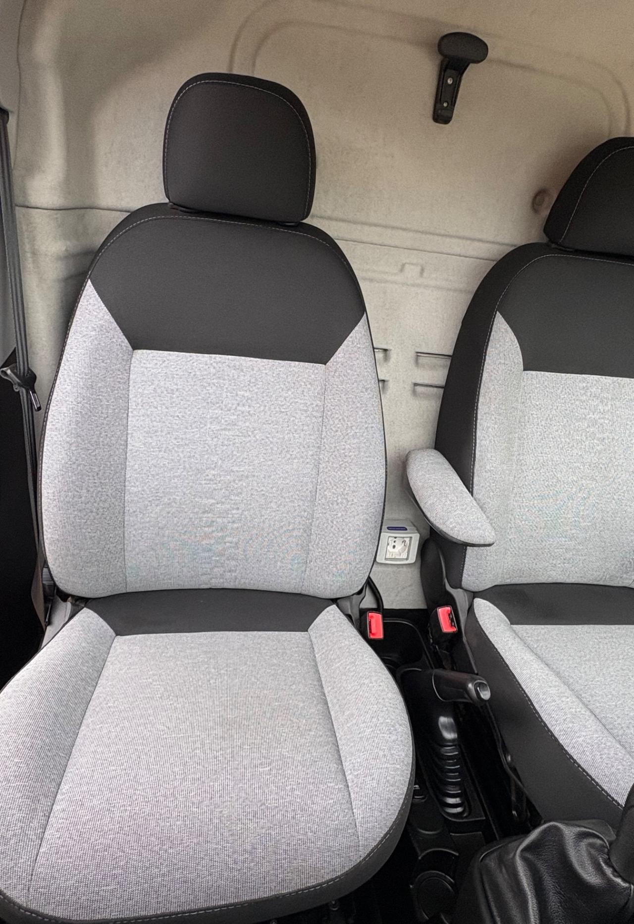 Fiat Fiorino 1.3 MJT 95CV Combinato Adventure M1