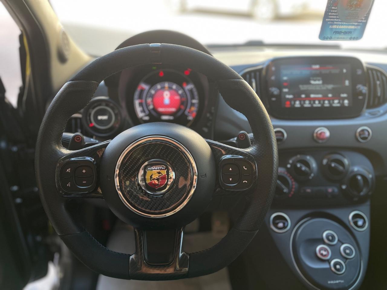 Abarth 595 1.4 Turbo T-Jet 180 CV Competizione