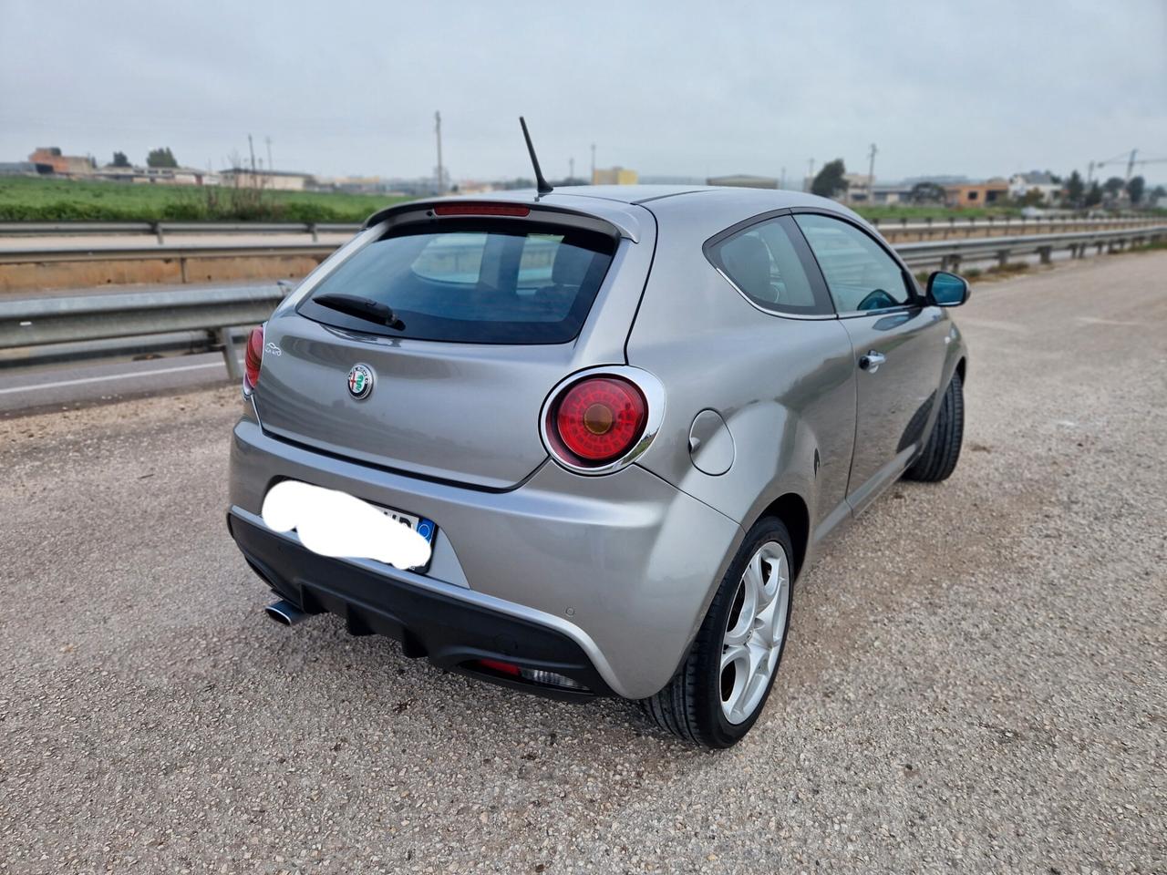 Alfa Romeo MiTo 1.4 78 CV Distinctive Sport Pack