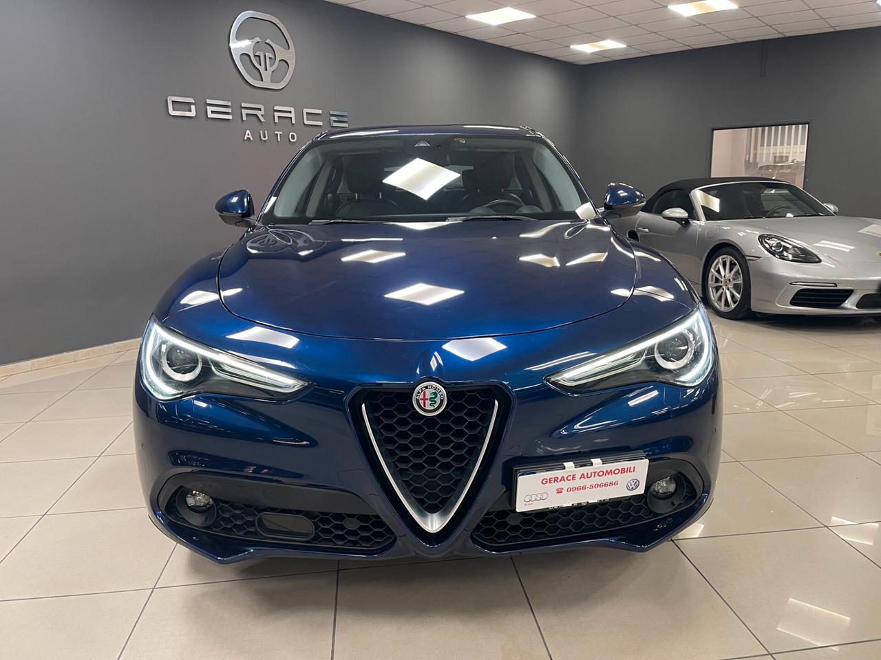 Alfa Romeo Stelvio 2.2 Turbodiesel 210cv AT8 Q4 Executive