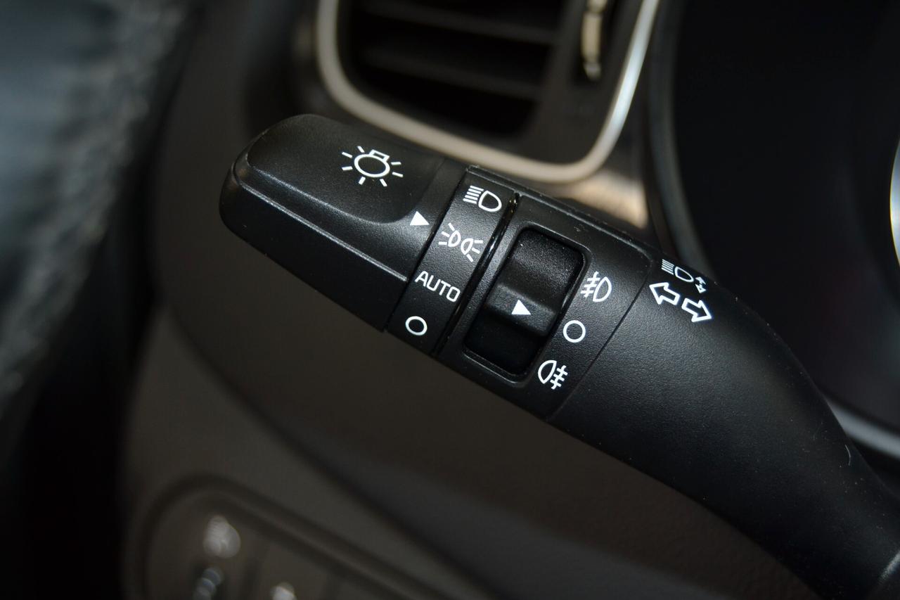 Kia Carens 1.7 CRDi 115 CV Class UniPro/KmDoc/Cruise