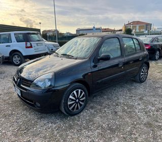 Renault Clio 1.2 16V cat 5 porte Privilège