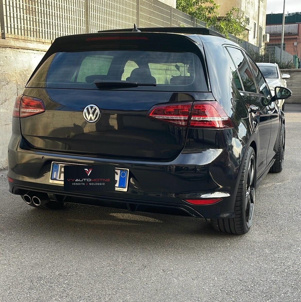 Volkswagen Golf 1.6 TDI 110 CV 5p. Sport R-Line