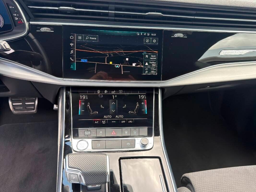 Audi Q8 50 TDI 286 CV quattro tiptronic