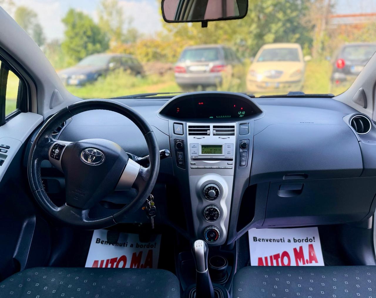 Toyota Yaris 2008 1.0 benzina ok neopatentati garanzia 12 mesi ‘ ok neopatentati