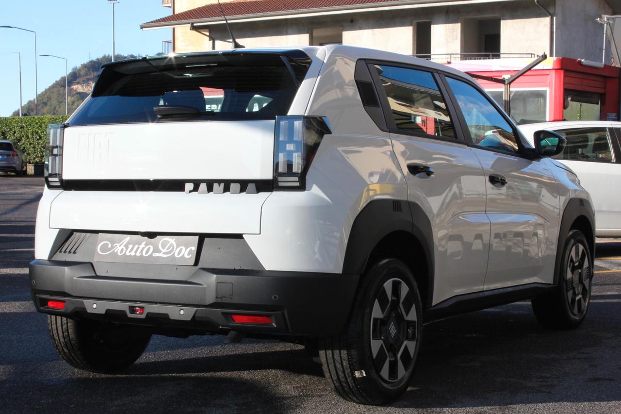 Fiat Grande Panda Icon 1.2 100 CV S&S PACK TECH KM 13
