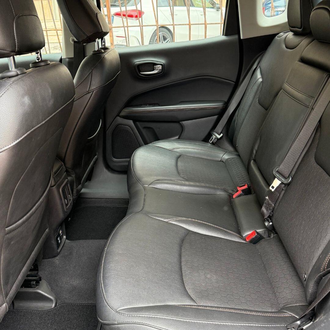 Jeep Compass 4xe Limited **soli 33.000km**