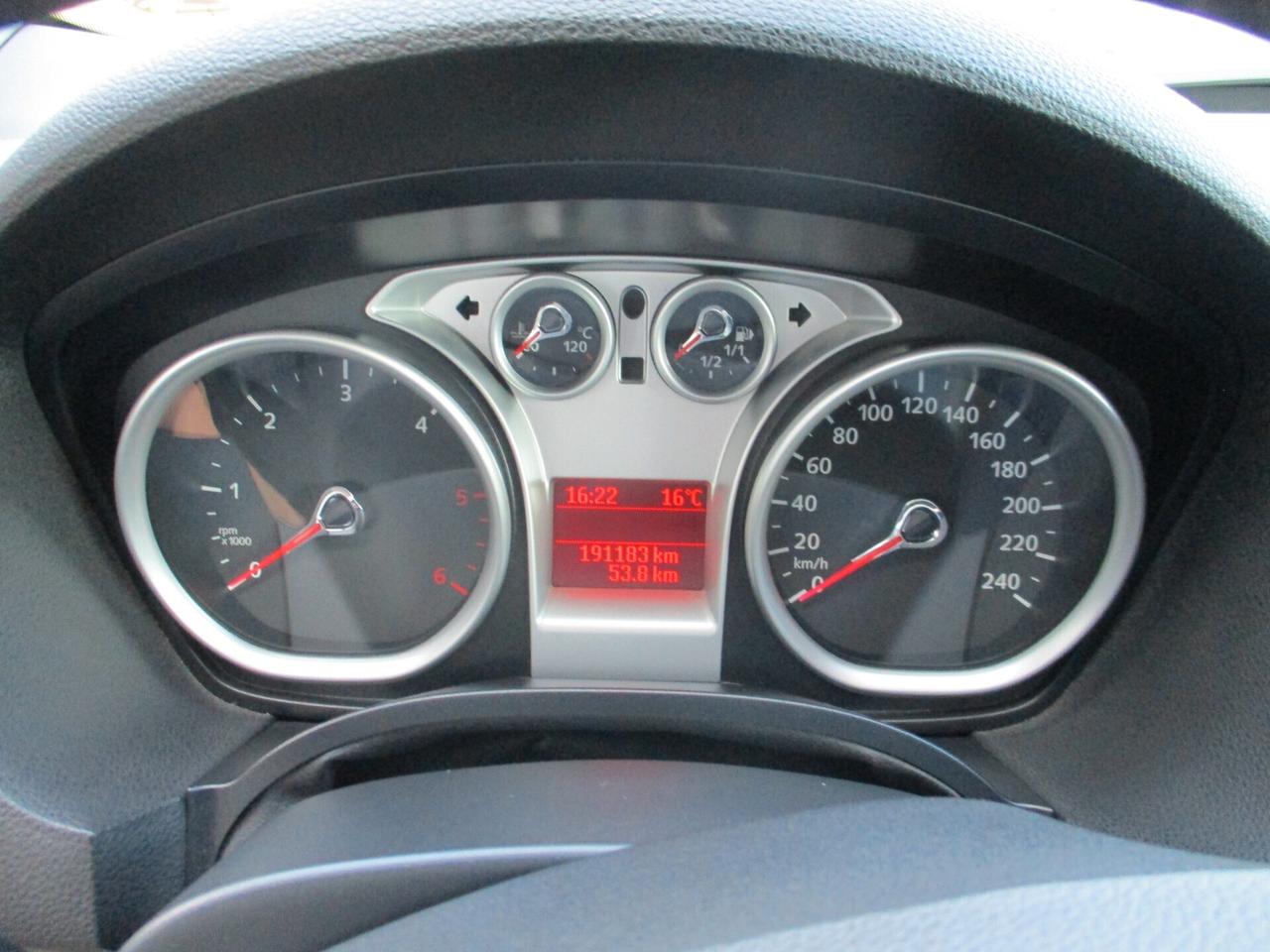 Ford Kuga 2.0 TDCi 136 CV 4WD Titanium DPF