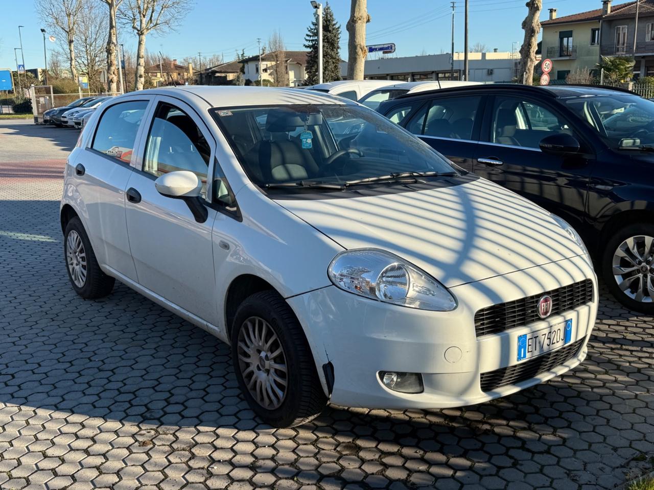 Fiat Punto 1.4 8V 5 porte Natural Power Street