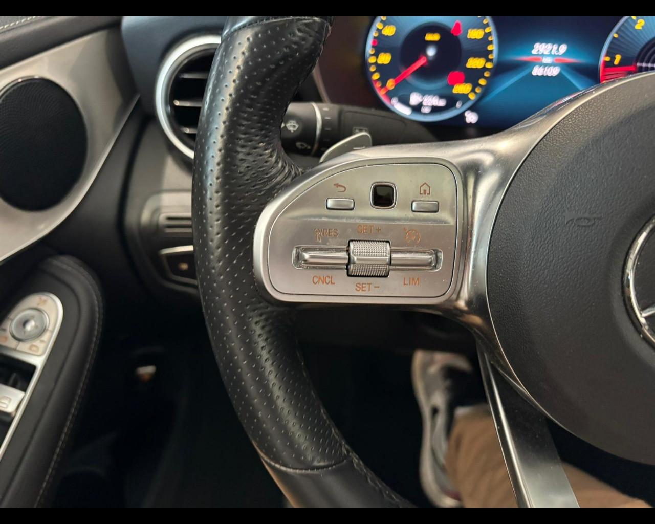 Mercedes-Benz GLC Coupe - C253 2019 - GLC Coupe 220 d Premium 4matic auto