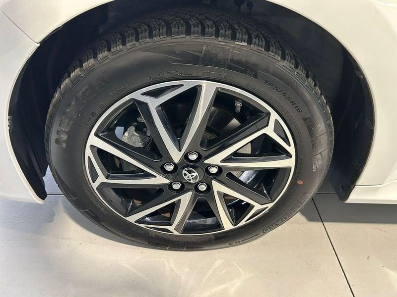 Toyota Yaris Hybrid Trend MY20