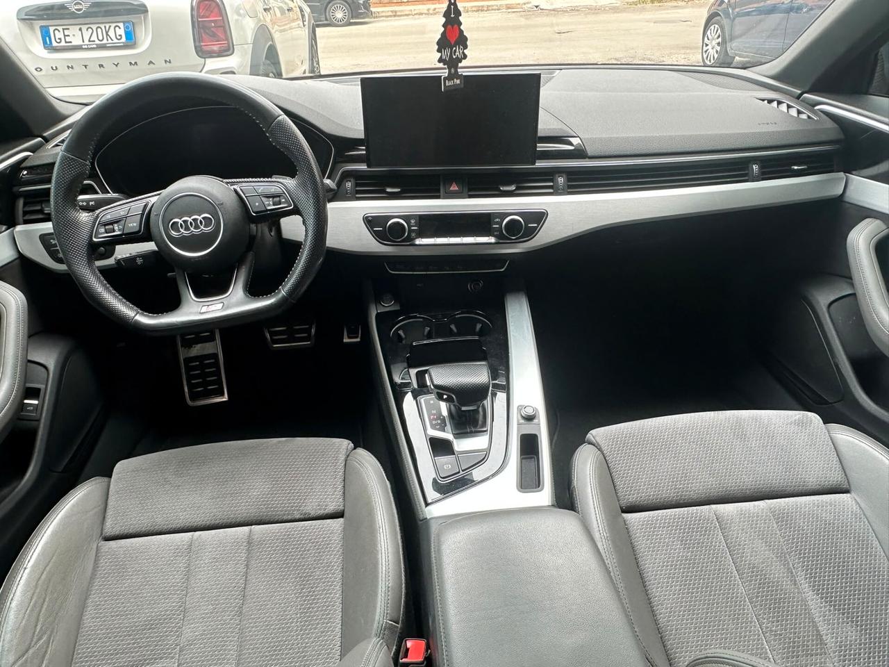 Audi A4 35 TDI/163 CV S tronic line edition