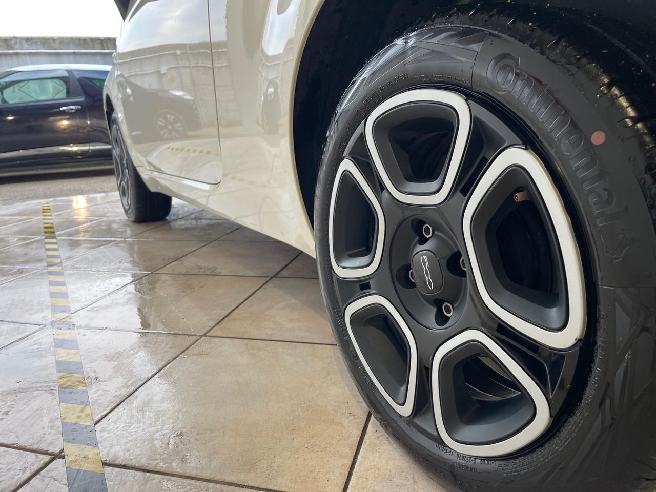 Fiat 500 C 1.0 Hybrid Club NO VINCOLO DI FINANZIAMENTO