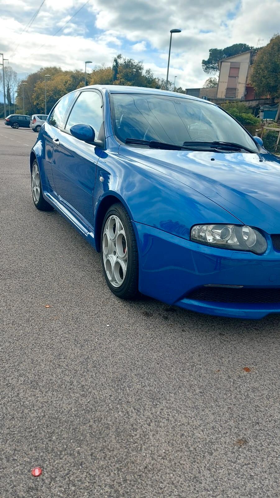 Alfa Romeo 147 3.2i V6 24V cat 3 porte GTA