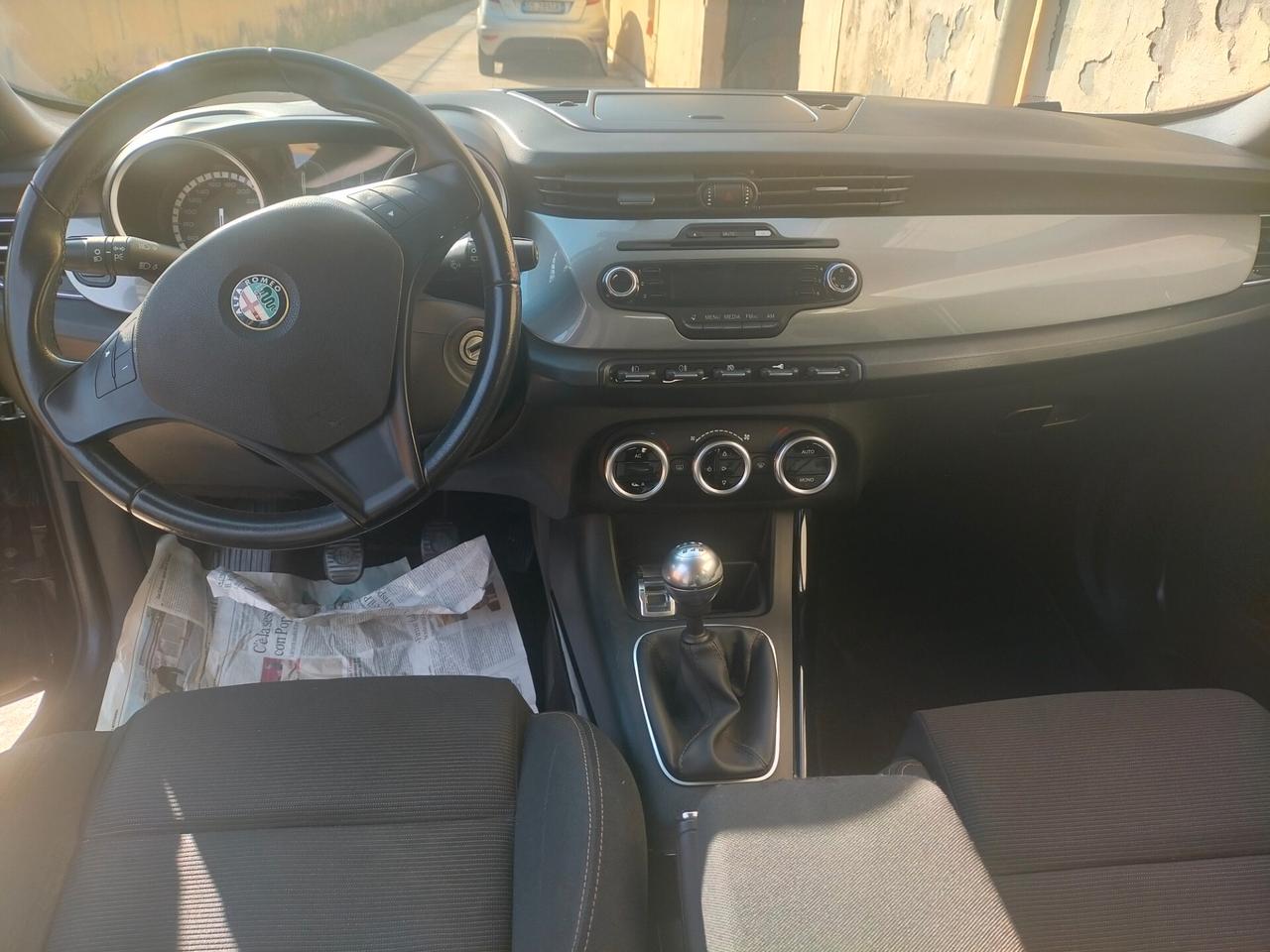 Alfa Romeo Giulietta 1.6 JTDm-2 105 CV Distinctive