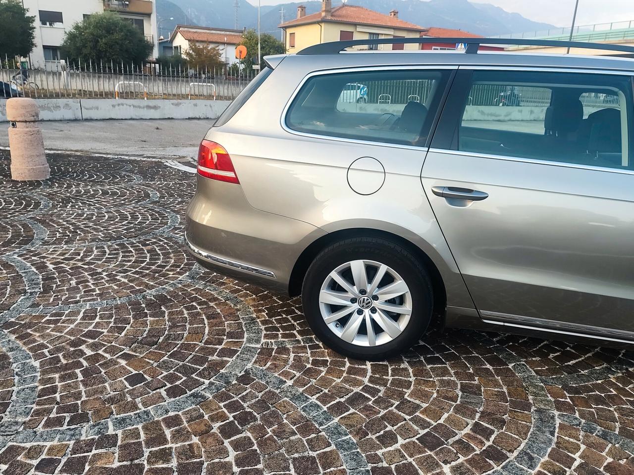 Volkswagen Passat Var. 2.0 TDI Highline BlueM.Tech.