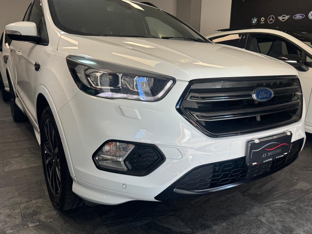 Ford Kuga 1.5 TDCI 120 CV ST-Line