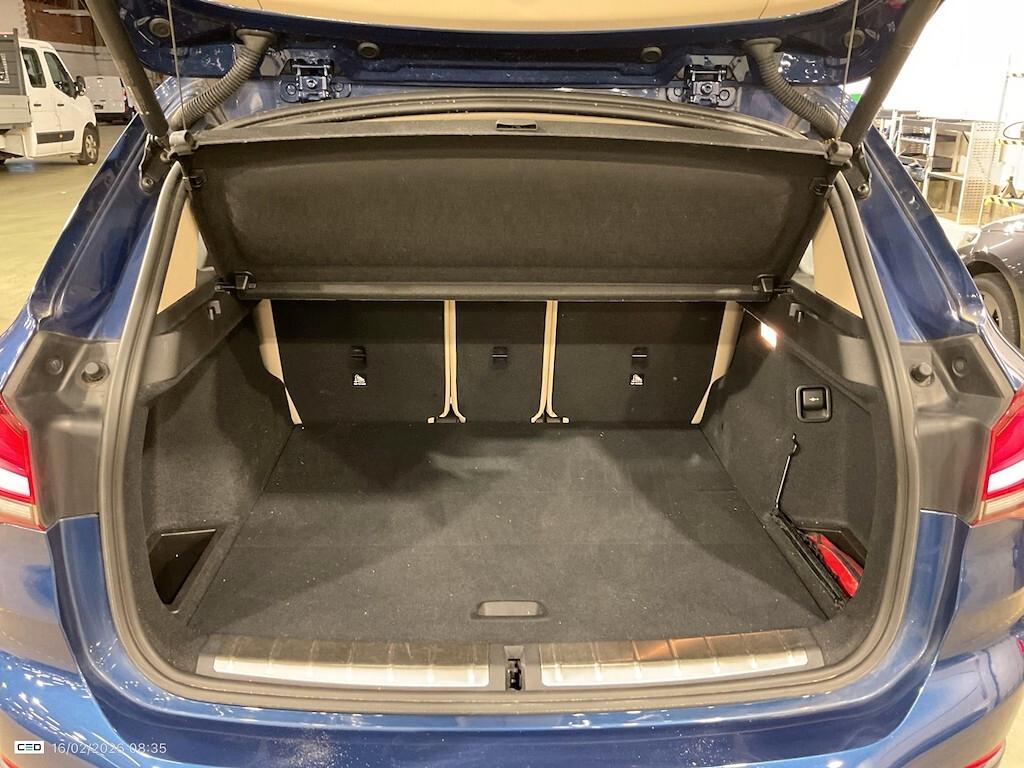 BMW X1 16D 115CV 6M. S-DRIVE BUSINESS ADVANTAGE ( FARI LED - CRUISE - NAVI - PELLE - PARK ASSISTANT )