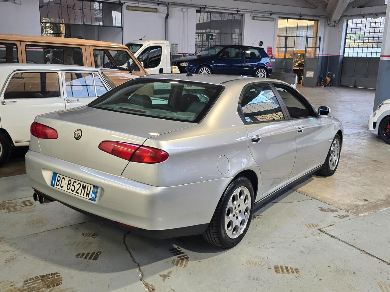 Alfa Romeo 166 2.0i V6 turbo cat Super