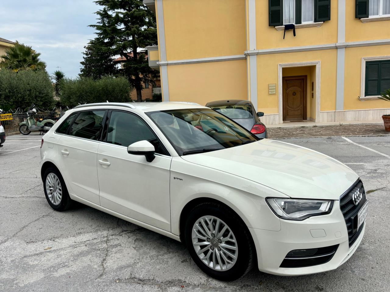 Audi A3 SPB 1.4 TFSI g-tron Ambition
