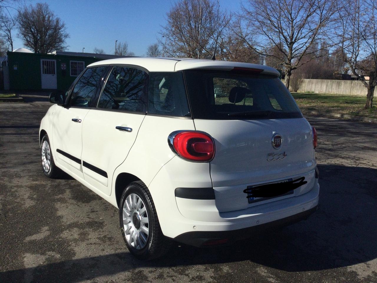 Fiat 500L 1.6 Multijet Autocarro 2020