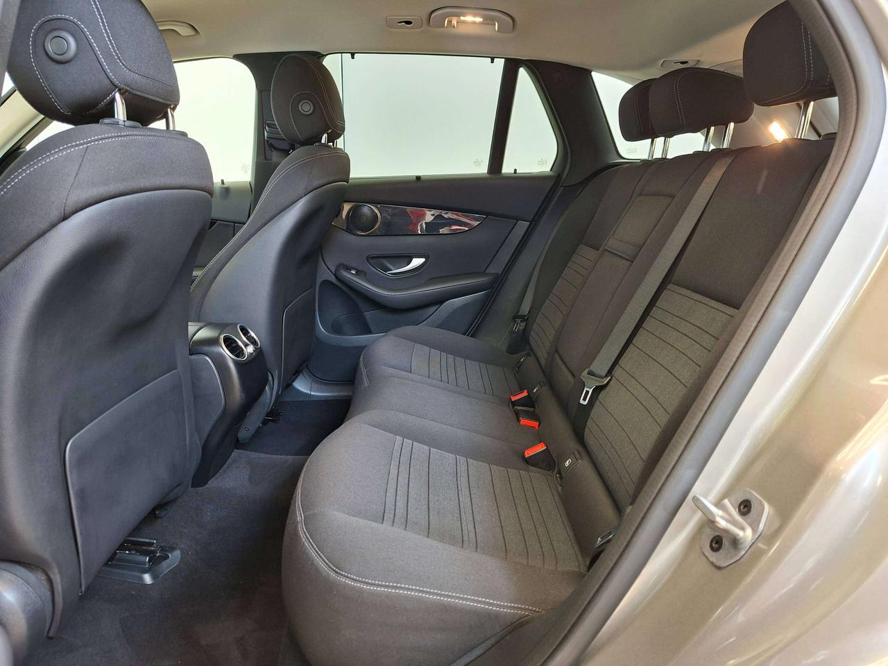 Mercedes-Benz GLC 220 d Business 4matic Aut 2 ANNI DI GARANZIA AYVENS