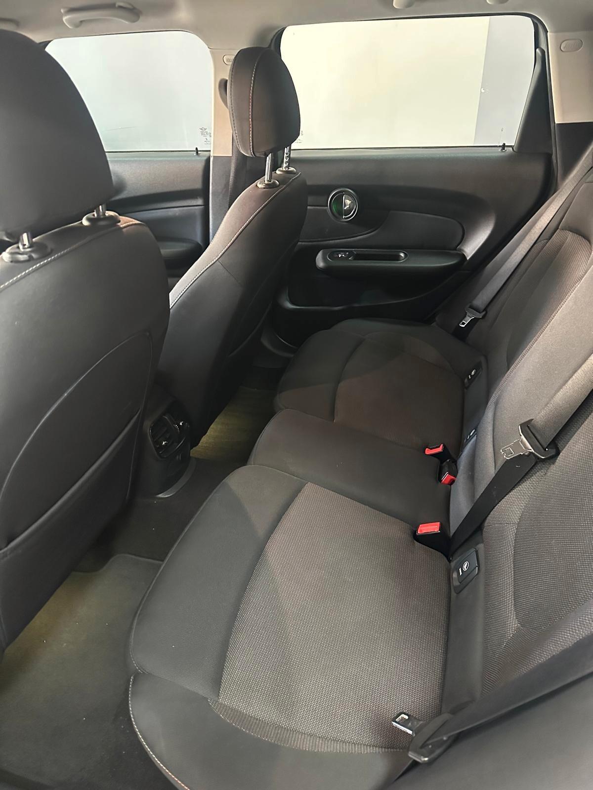 Mini Cooper D Clubman 2.0 Automatica