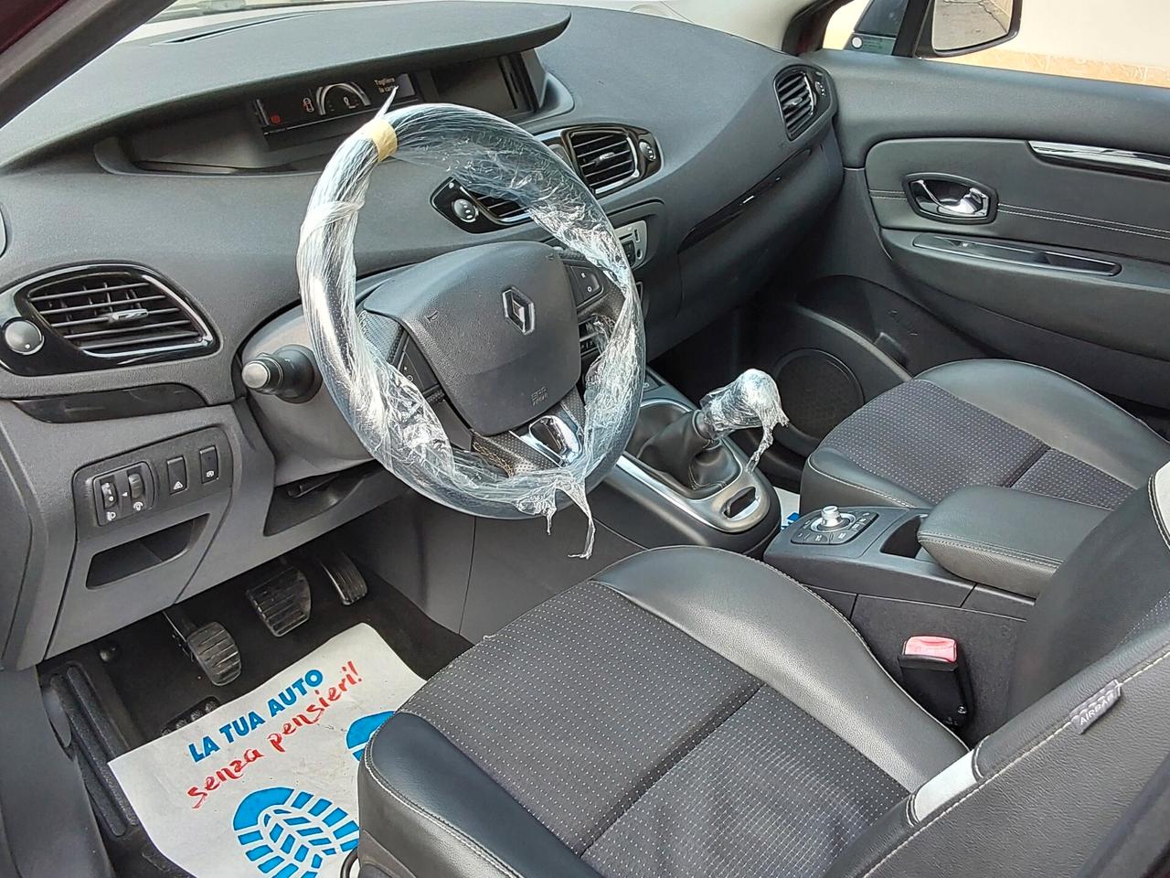 Renault Scenic XMOD 1.5 dCi 110CV Live