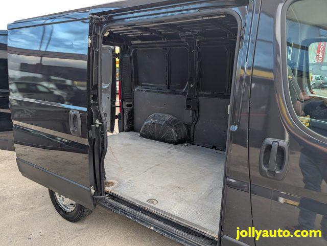 PEUGEOT Boxer 335 2.2 BlueHDi 140 S&S PC-TN L1-H1 Furgone