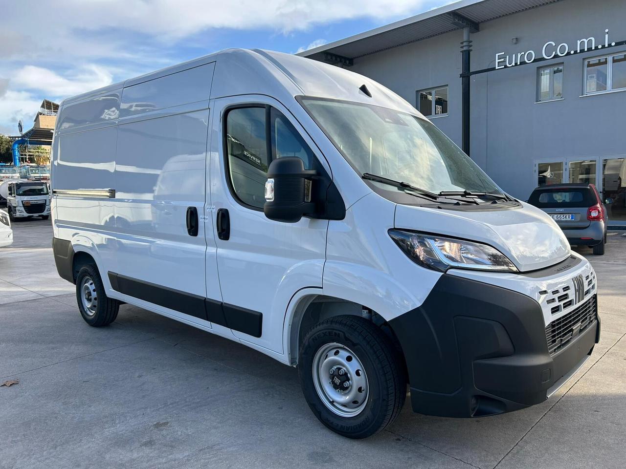 NUOVO Fiat Ducato 2.2 mjt Lastrato L2H2 120 cv 33 q.li