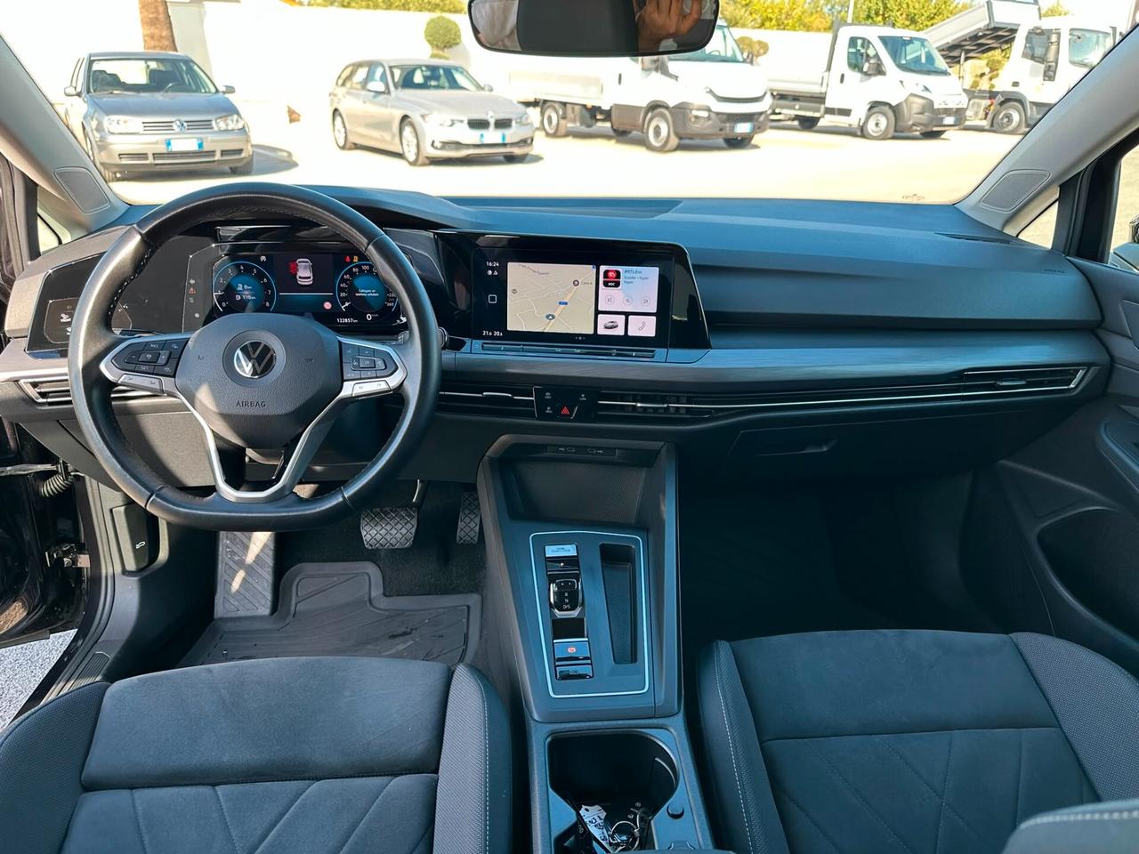 VOLKSWAGEN GOLF 1.5 TGI DSG Style