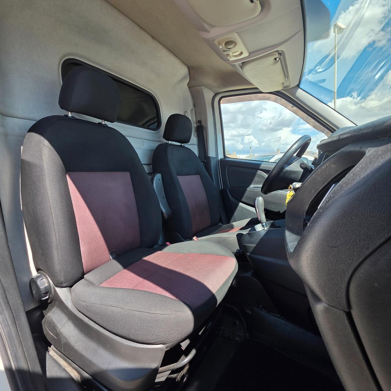 Fiat Doblò Maxi 1.6 2 POSTI AUTOMATICO