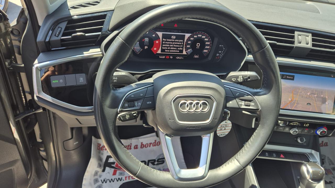 Audi Q3 35 TDI S tronic Business