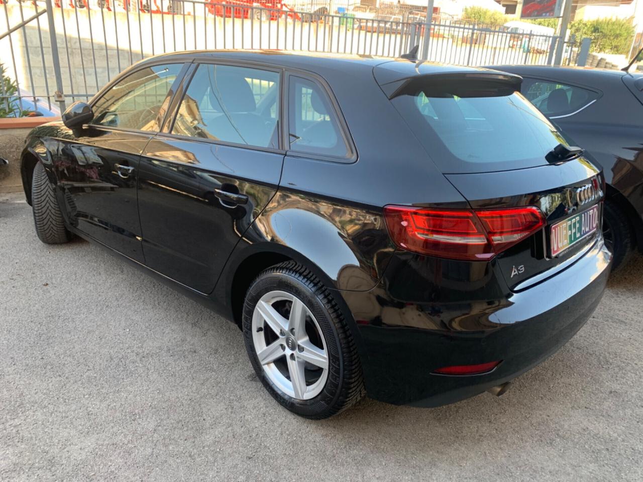 Audi A3 Sedan 30 TDI S tronic Business