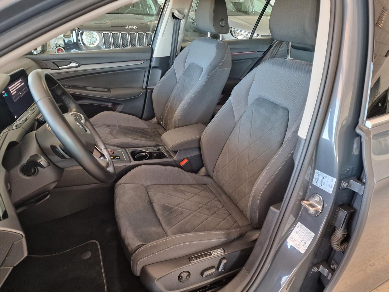 VW Golf 2.0 TDI DSG Style