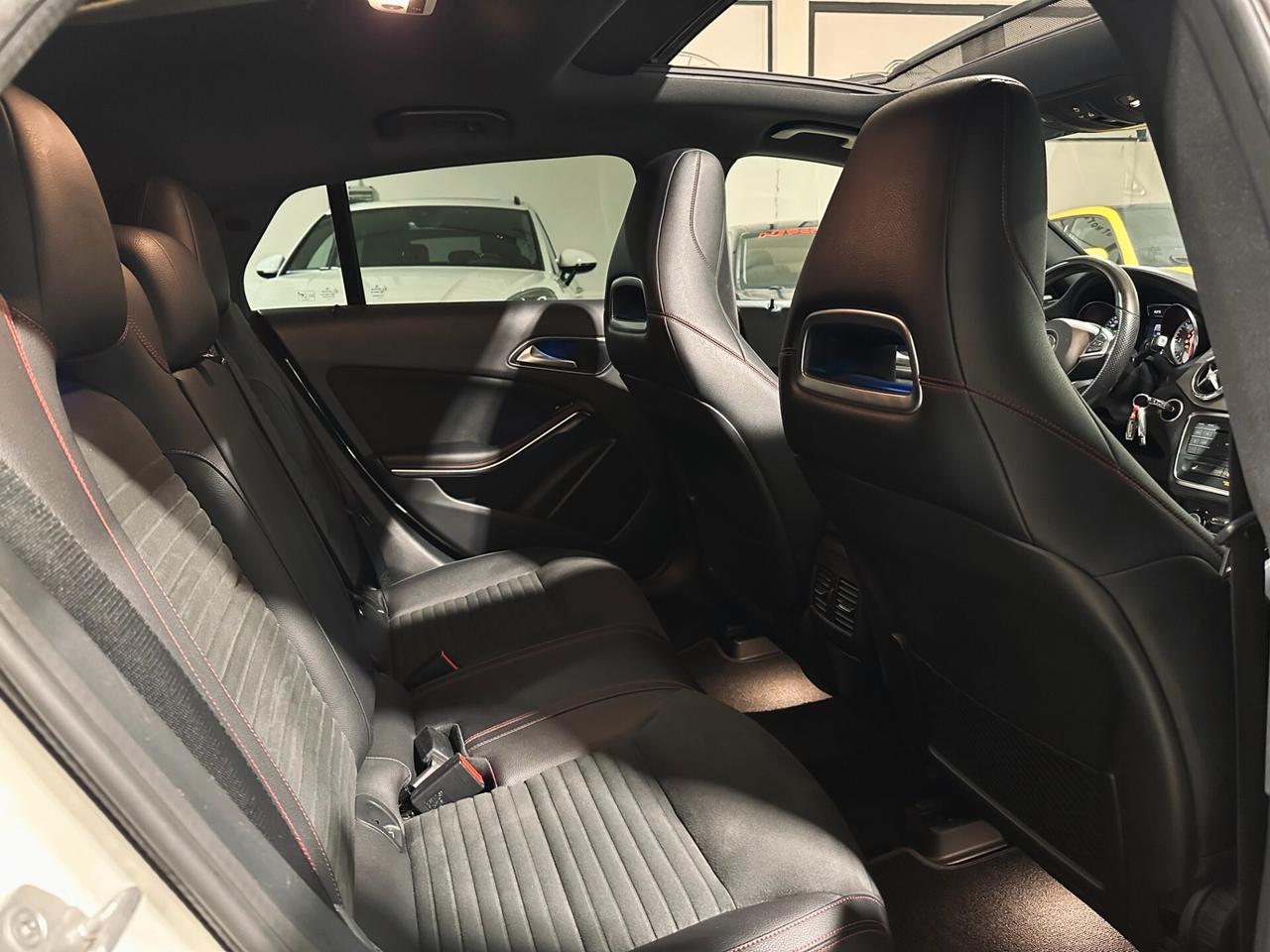 Mercedes-benz CLA 200 d 4Matic Premium AMG-TETTO-UNICOPROP.