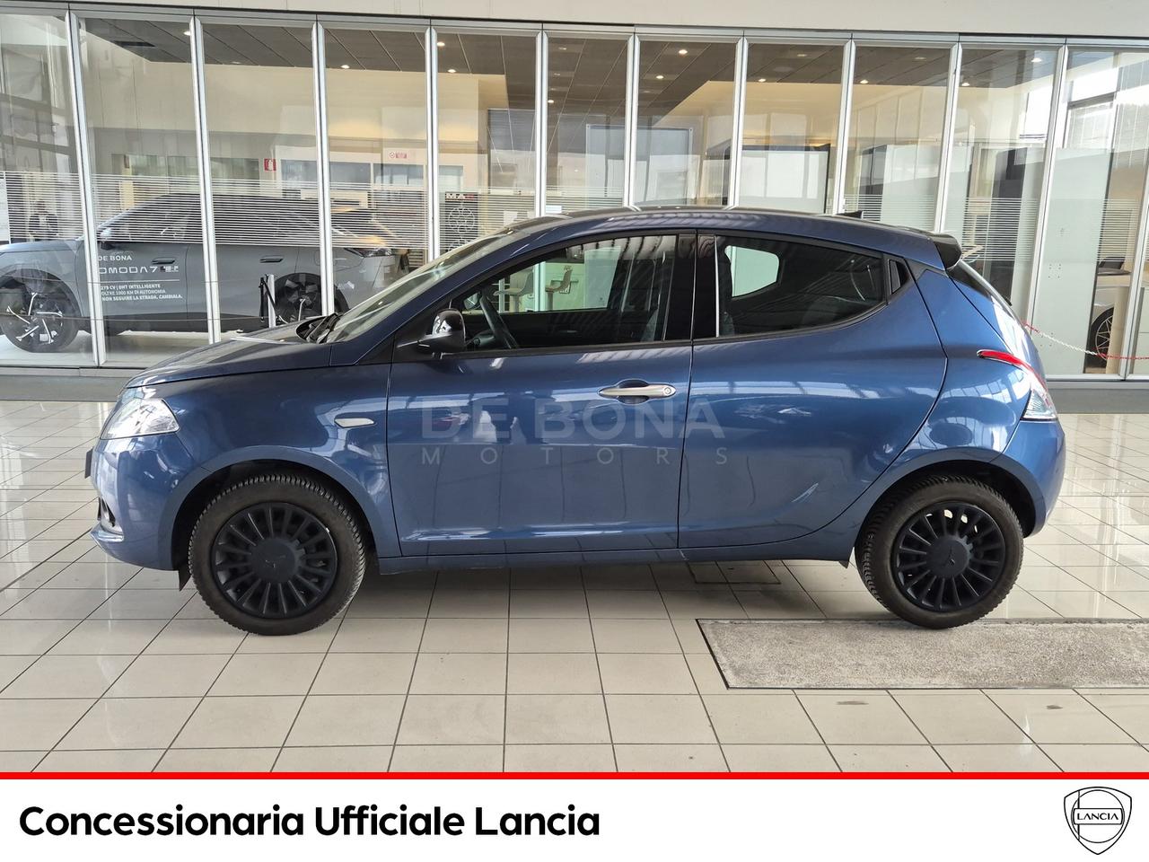 Lancia Ypsilon 1.0 firefly hybrid gold s&s 70cv