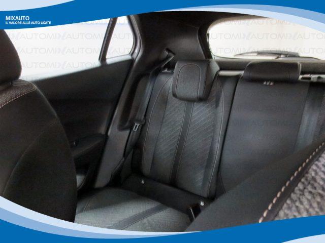PEUGEOT 2008 1.2 PureTech 100cv Allure EU6