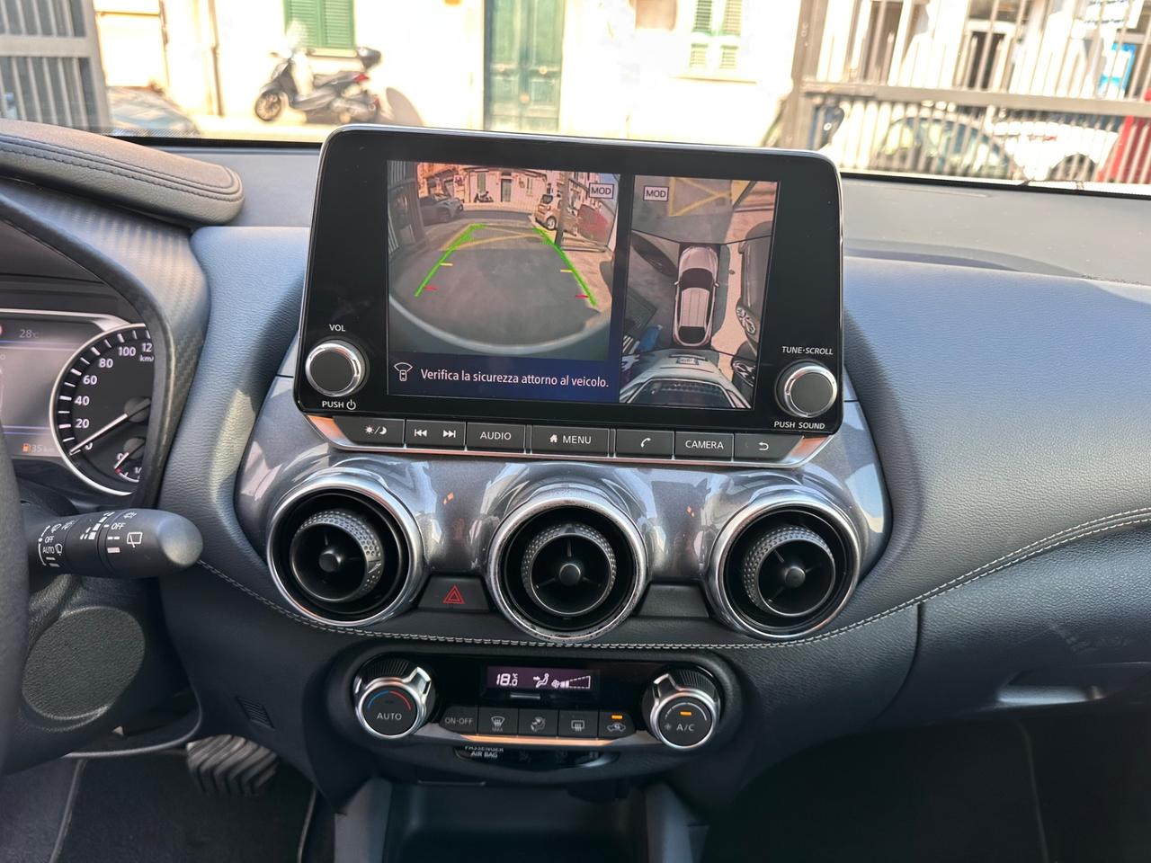 Nissan Juke 1.0 DIG-T 114 CV DCT Tekna